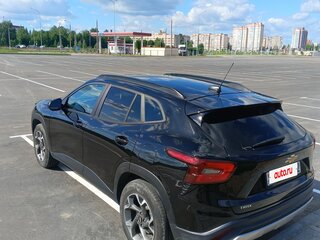 2023 Chevrolet Trax II, чёрный, 1950000 рублей, вид 2