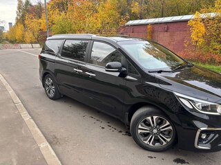 2020 Kia Carnival III, чёрный, 3400000 рублей, вид 4
