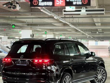 2026 Mercedes-Benz GLS 450 II (X167) Рестайлинг, чёрный, 16786000 рублей, вид 4