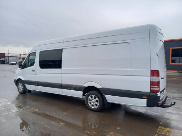 2008 Mercedes-Benz Sprinter, белый, 2400000 рублей - вид 1