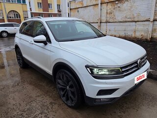 2018 Volkswagen Tiguan II, белый, 2470000 рублей, вид 1