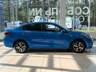 2020 Kia Rio IV, синий, 1250000 рублей, вид 4