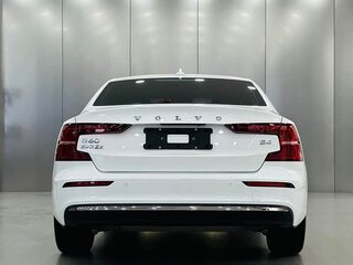 2023 Volvo S60 III, белый, 4095055 рублей, вид 5