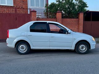 2012 Renault Logan I Рестайлинг, белый, 290000 рублей, вид 2