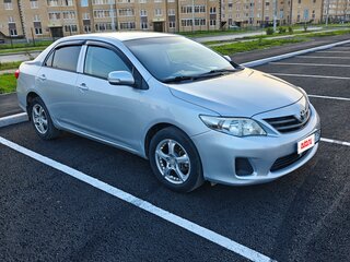 2011 Toyota Corolla X (E140, E150) Рестайлинг, серый, 900000 рублей, вид 4
