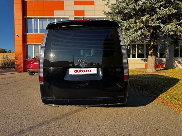 2023 Hyundai Staria I, чёрный - вид 1