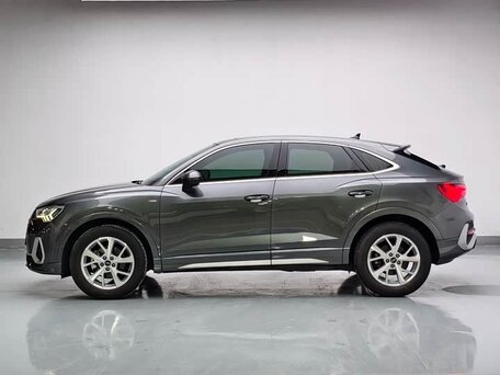 2023 Audi Q3 Sportback 35 TFSI MHEV II (F3), серый, 2240000 рублей, вид 4