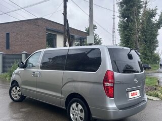 2019 Hyundai Grand Starex I Рестайлинг 2, серый, 2800000 рублей, вид 4