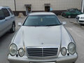 2000 Mercedes-Benz CLK-Класс 230 I (W208) Рестайлинг, белый, 400000 рублей