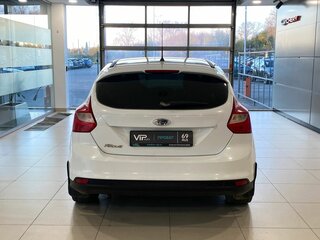 2012 Ford Focus III, белый, 697000 рублей, вид 5