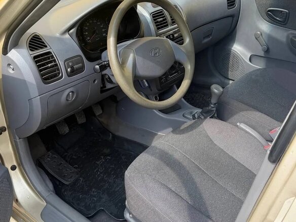 2004 Hyundai Accent II Рестайлинг, бежевый - вид 8