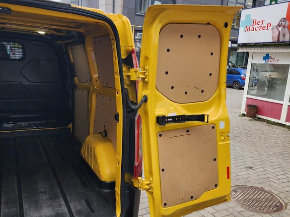 2018 Ford Transit Custom, жёлтый, 2700000 рублей - вид 22