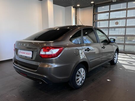 2022 Lada (ВАЗ) Granta I Рестайлинг, коричневый, 460000 рублей, вид 3