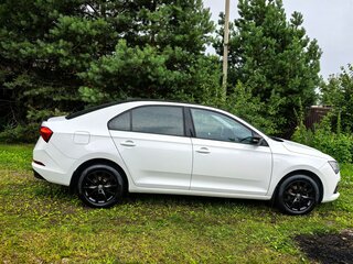 2021 Skoda Rapid II, белый, 1700000 рублей, вид 4