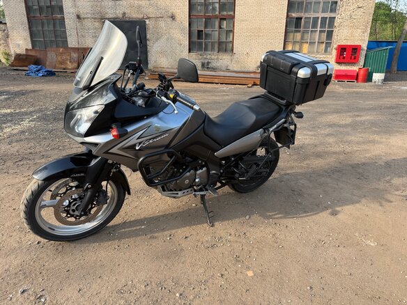 2010 Suzuki V-Strom DL 650, серый, 520000 рублей - вид 1