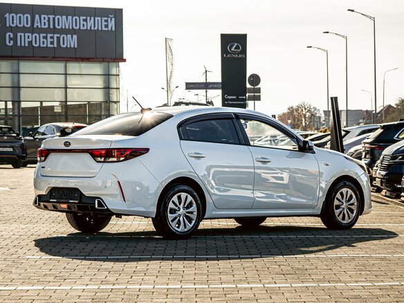 2022 Kia Rio IV Рестайлинг, белый, 1625000 рублей - вид 22