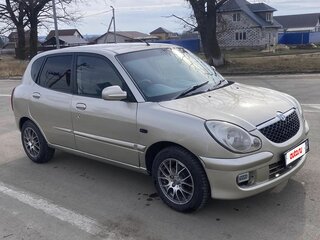 2002 Toyota Duet, серый, 170000 рублей, вид 4
