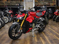 2026 Ducati Streetfighter V4, красный, 3090000 рублей - вид 8