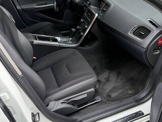 2011 Volvo V60 I, белый, 890000 рублей, вид 5