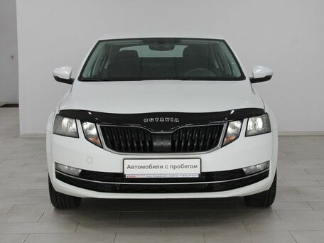 2017 Skoda Octavia III (A7) Рестайлинг, белый, 1558900 рублей, вид 2