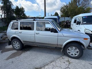 2014 Lada (ВАЗ) 2131 (4x4) I, серебристый, 200000 рублей, вид 1