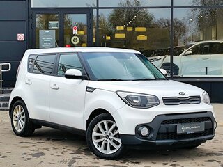 2018 Kia Soul II Рестайлинг, белый, 1539000 рублей, вид 3