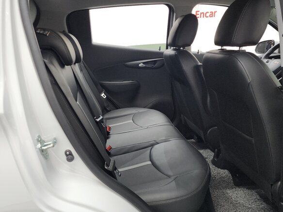 2022 Chevrolet Spark IV Рестайлинг, белый, 1347007 рублей - вид 15
