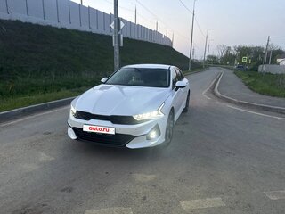 2023 Kia K5 III, белый, 3300000 рублей, вид 3