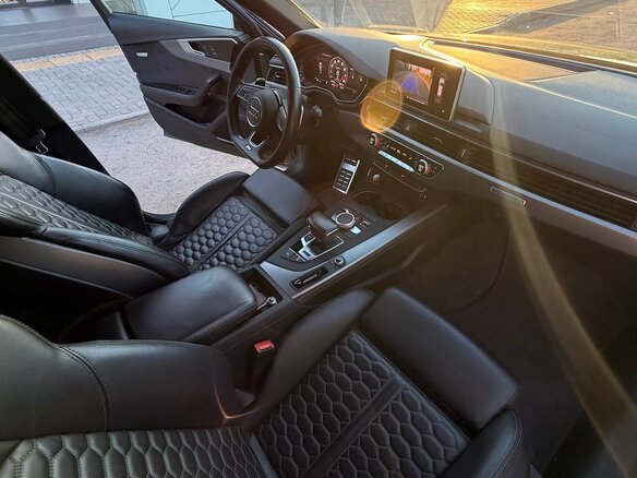 2017 Audi RS 4 IV (B9), зелёный, 4500000 рублей - вид 15