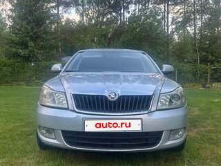 2012 Skoda Octavia II (A5) Рестайлинг, серебристый, 880000 рублей, вид 1