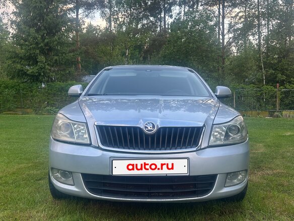 2012 Skoda Octavia II (A5) Рестайлинг, серебристый, 880000 рублей