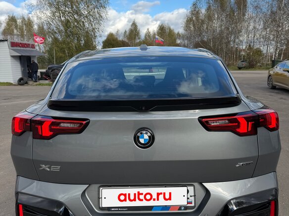2024 BMW X2 xDrive25i II (U10), серый, 5650000 рублей - вид 6