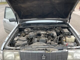 1994 Toyota Crown VIII (S130), серебристый, 305000 рублей, вид 3