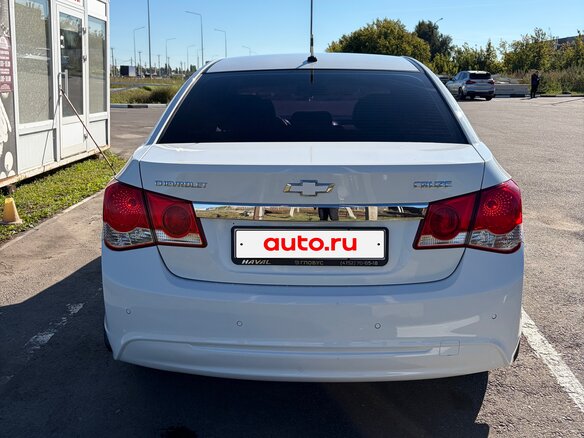 2014 Chevrolet Cruze I Рестайлинг, белый - вид 5