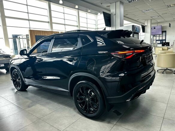2025 Changan CS35 Max, чёрный, 2689900 рублей - вид 4