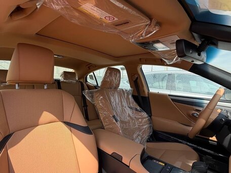 2026 Lexus ES 200 VII Рестайлинг 2, белый, 5250300 рублей, вид 5