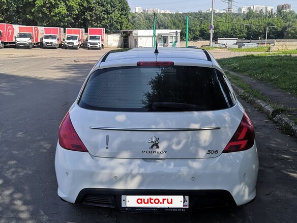 2011 Peugeot 308 I Рестайлинг, белый, 700000 рублей - вид 6