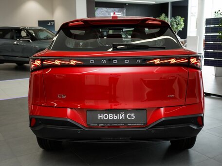 2026 Omoda C5 II, красный, 2991665 рублей, вид 5