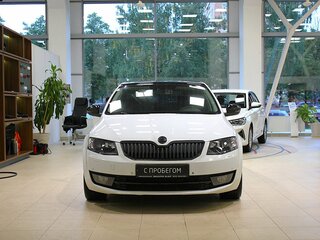 2015 Skoda Octavia III (A7), белый, 940000 рублей, вид 2