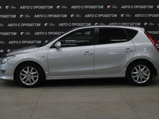 2010 Hyundai i30 I Рестайлинг, серебристый, 749000 рублей, вид 4