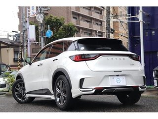 2025 Lexus LBX, белый, 4333666 рублей, вид 4