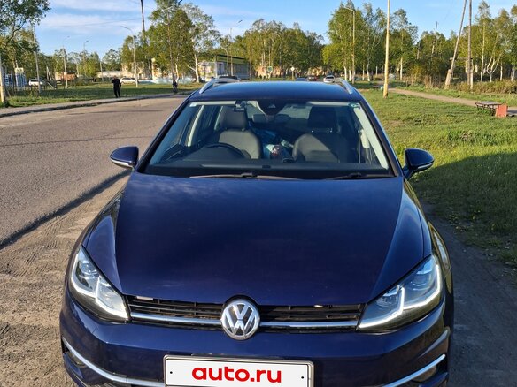2018 Volkswagen Golf VII Рестайлинг, синий, 1450000 рублей - вид 2