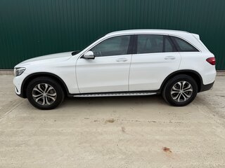 2016 Mercedes-Benz GLC 250 I (X253), белый, 2000000 рублей, вид 3