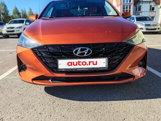 2021 Hyundai Solaris II Рестайлинг, оранжевый, 1350000 рублей, вид 1