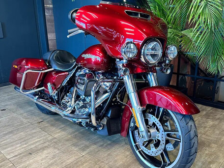 2016 Harley-Davidson Street Glide Special, пурпурный, 1790000 рублей, вид 2