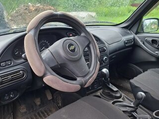 2018 Chevrolet Niva I Рестайлинг, чёрный, 750000 рублей, вид 4
