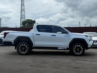 2026 Toyota Hilux IX, белый, 5815400 рублей, вид 3