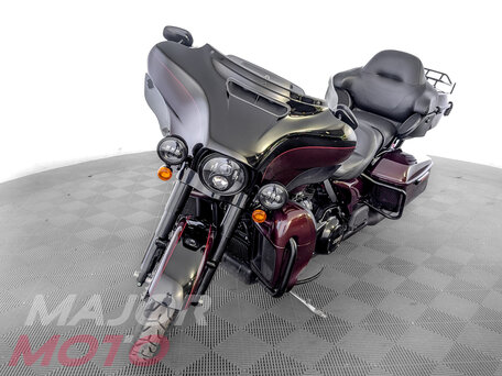 2023 Harley-Davidson Ultra Limited, красный, 2600000 рублей, вид 3