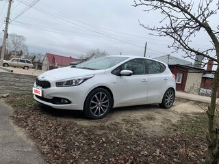 2014 Kia Ceed II, белый, 1200000 рублей, вид 2