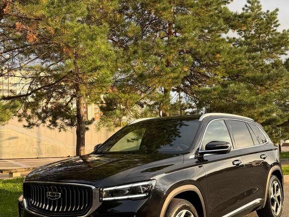 2021 Geely Monjaro (Xingyue L) I, чёрный, 2750000 рублей